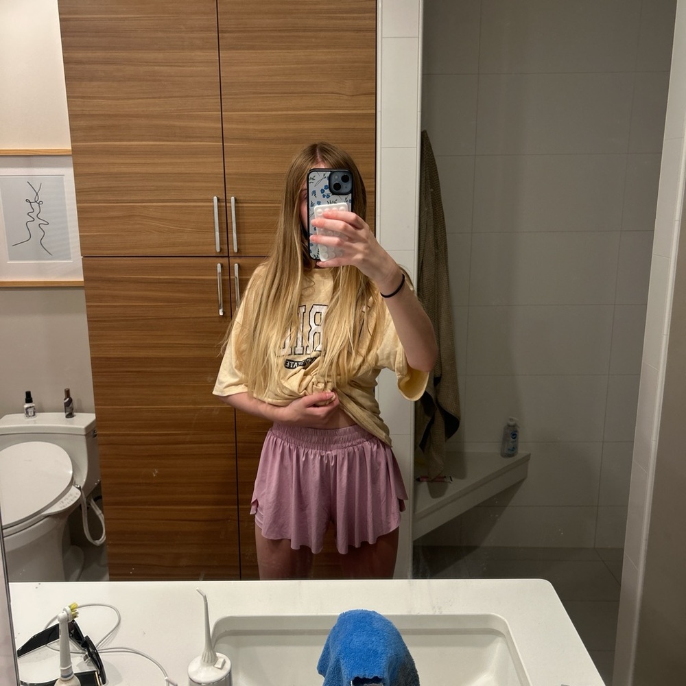 Pink flowy (butterfly) shorts